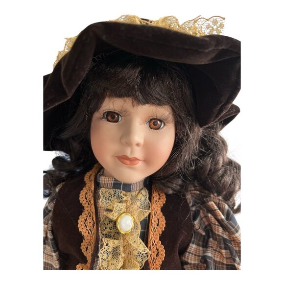 Knightsbridge Collection Porcelain Doll by J. Steventon Ltd with Stand, Box & Ce - Picture 2 of 9